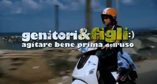 GENITORI E FIGLI: AGITARE BENE PRIMA DELL'USO trailer HD