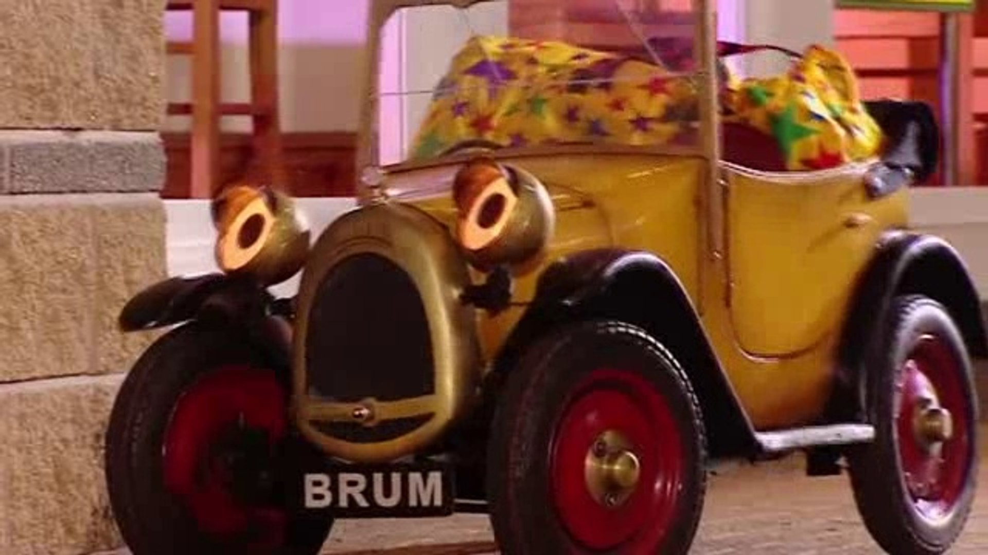 Brum 408 Bowling Alley Kids Show Full Episode Video Dailymotion - i took my girlfriend bowling and she got in a fight roblox escape the bowling alley obby dailymotion video