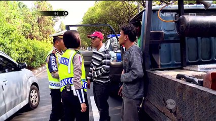 Aksi Kejar-kejaran Petugas dengan Derek Liar dari Jalan Tol Hingga Jalan Raya - 86