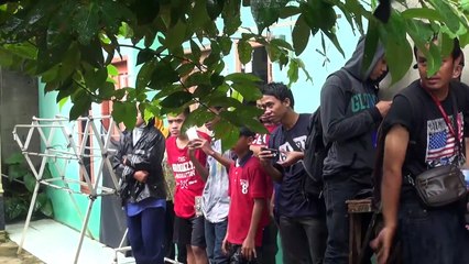 Tangisan Ibu Pelaku Warnai Rekonstruksi Pembunuhan Mahasiswi UMJ - 86