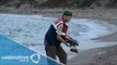 Impactantes imágenes de niño sirio ahogado, en brazos de rescatista en Turquía