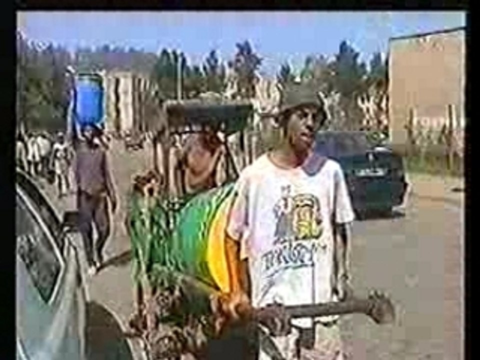 ANTSA AN'I KRISTY - Trois F