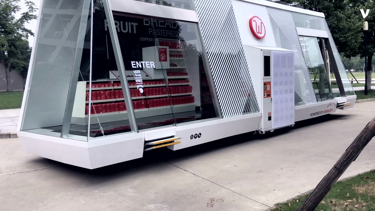 This Grocery Drives Itself To Your Door