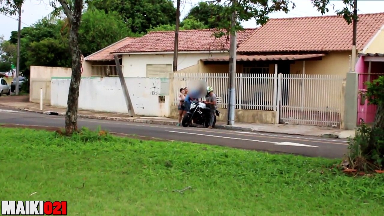 ‹ O MENDIGO DA XJ6  ›