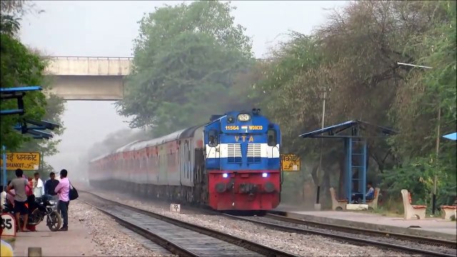 Fastest Trains Delhi Jaipur Diesel Rajdhani and Shatabd