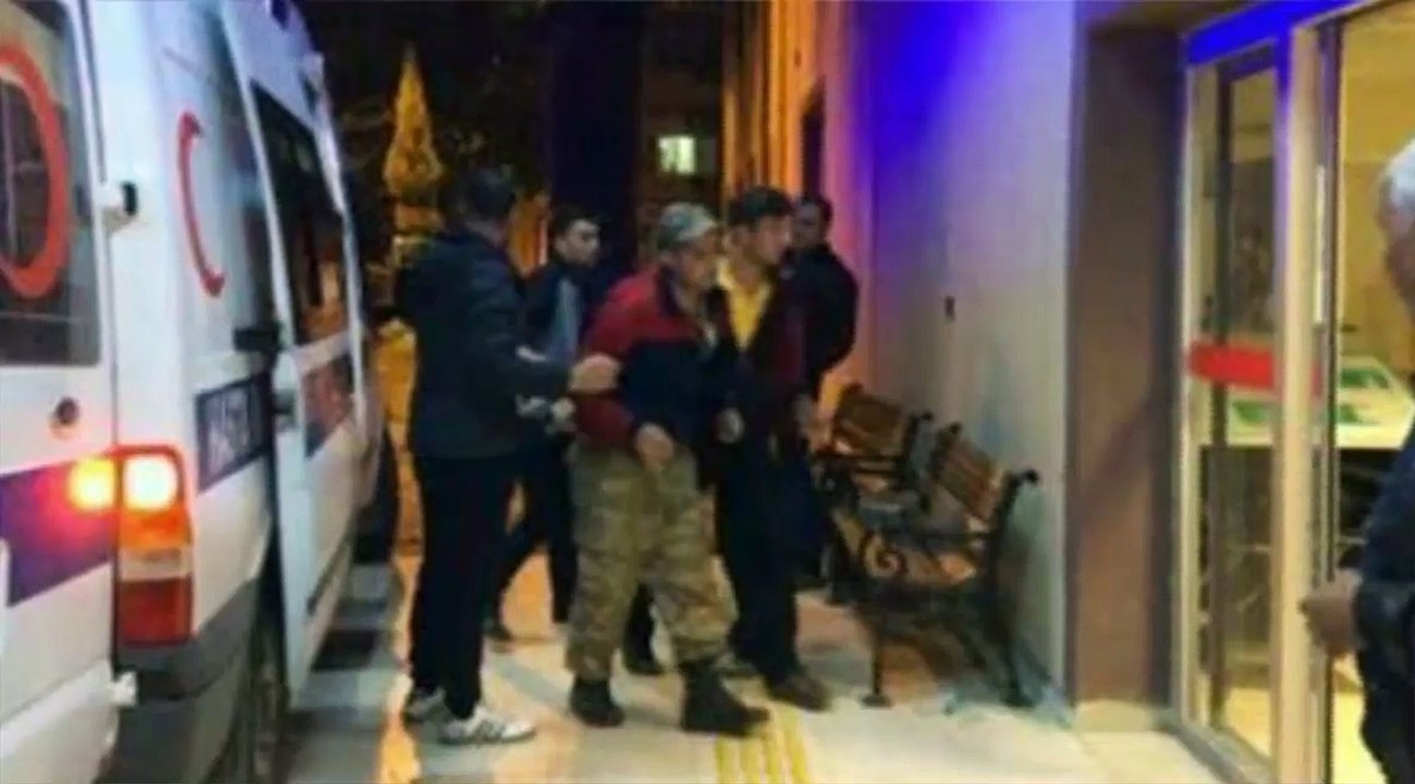 Manisa DA Askerlerin Zehirlenme VAKASI 2017 Son Dakika