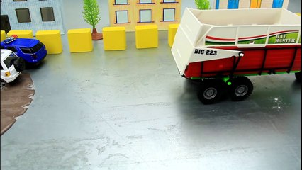 Video for kids with Police chases & Car Wash Police cars in the mud