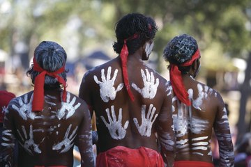 Gros plan sur la Nature HD - Le Centre Rouge Australien (2012)