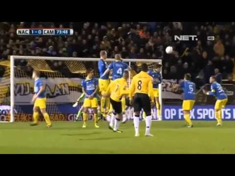 IMS - Liga Belanda - Pemain NAC Breda berendam di jacuzzi usai mencetak gol