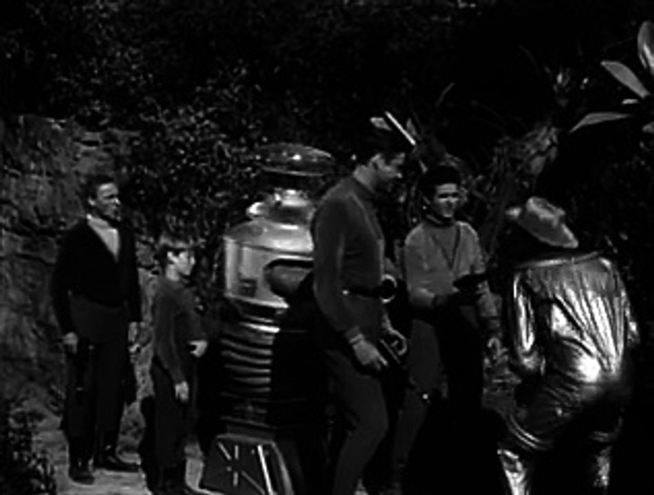 Lost In Space S01 E6  Welcome Stranger