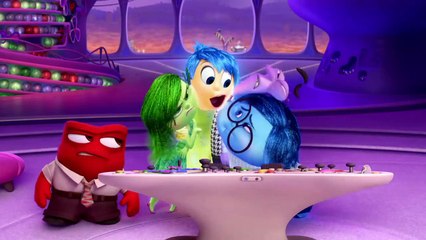 ALLES STEHT KOPF - Im Synchronstudio