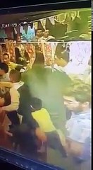 شاهد بالفيديو.. لـ«خناقة» منتقبات مع عمال مطعم أم حسن بمصر