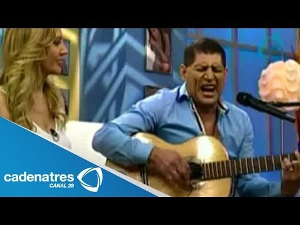 Pancho Barraza deleita con su voz al foro de No lo cuentes / Live show to Pancho Barraza