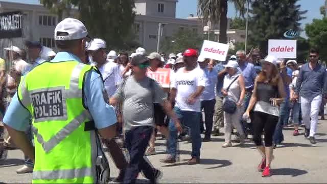 Adalet Yürüyüşünde Yasa Dışı Slogana Polis Müdahalesi