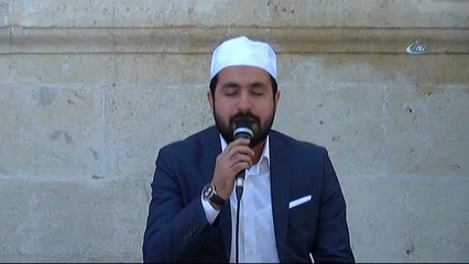 Kaynak ve Görmez Tarihi Caminin Açılışını Yaptı