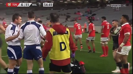 L'arrêt buffet dévastateur de David Halaifonua sur le Gallois Cory Allen