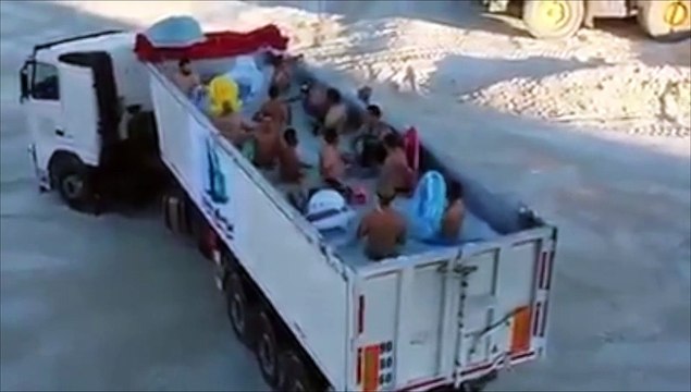 Tu vas comprendre pourquoi les ouvriers sont toujours à la bourre sur les travaux