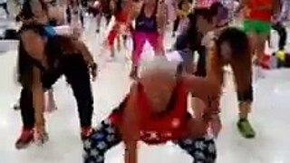 Watch this 80 years grandmother dance mind blowing