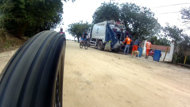 Por que pedalar? por que pedalamos,? onde pedalamos, quando pedalamos, 2,7k, ultra hd nas trilhas da porteira amarela na serra da mantiqueira, tremembé, SP, Brasil, marcelo ambrogi, 19 amigos, Mtb. 2017