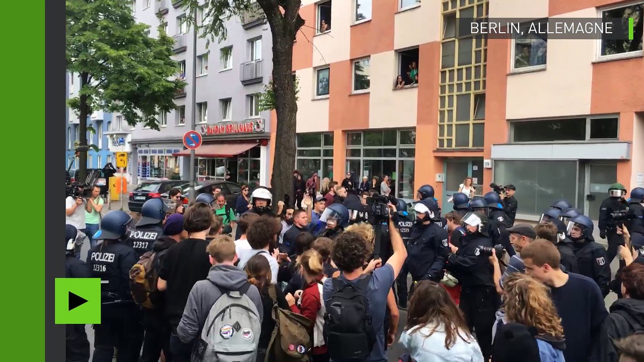 Plusieurs arrestations menées lors des manifestations de la mouvance identitaire et des antifas à Berlin