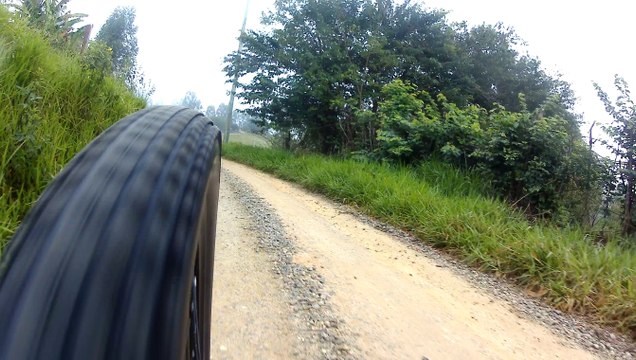 Por que pedalar? por que pedalamos,? onde pedalamos, quando pedalamos, 2,7k, ultra hd nas trilhas da porteira amarela na serra da mantiqueira, tremembé, SP, Brasil, marcelo ambrogi, 19 amigos, Mtb. 2017