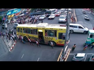 Bus ကားစီးရင္ အမ်ဳိးသမီးေတြ ဘာကိုသတိထားၾကသလဲ