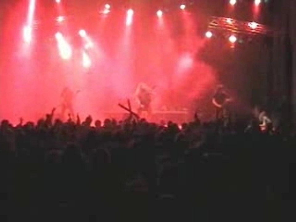 Unleashed - Victims of War (live)