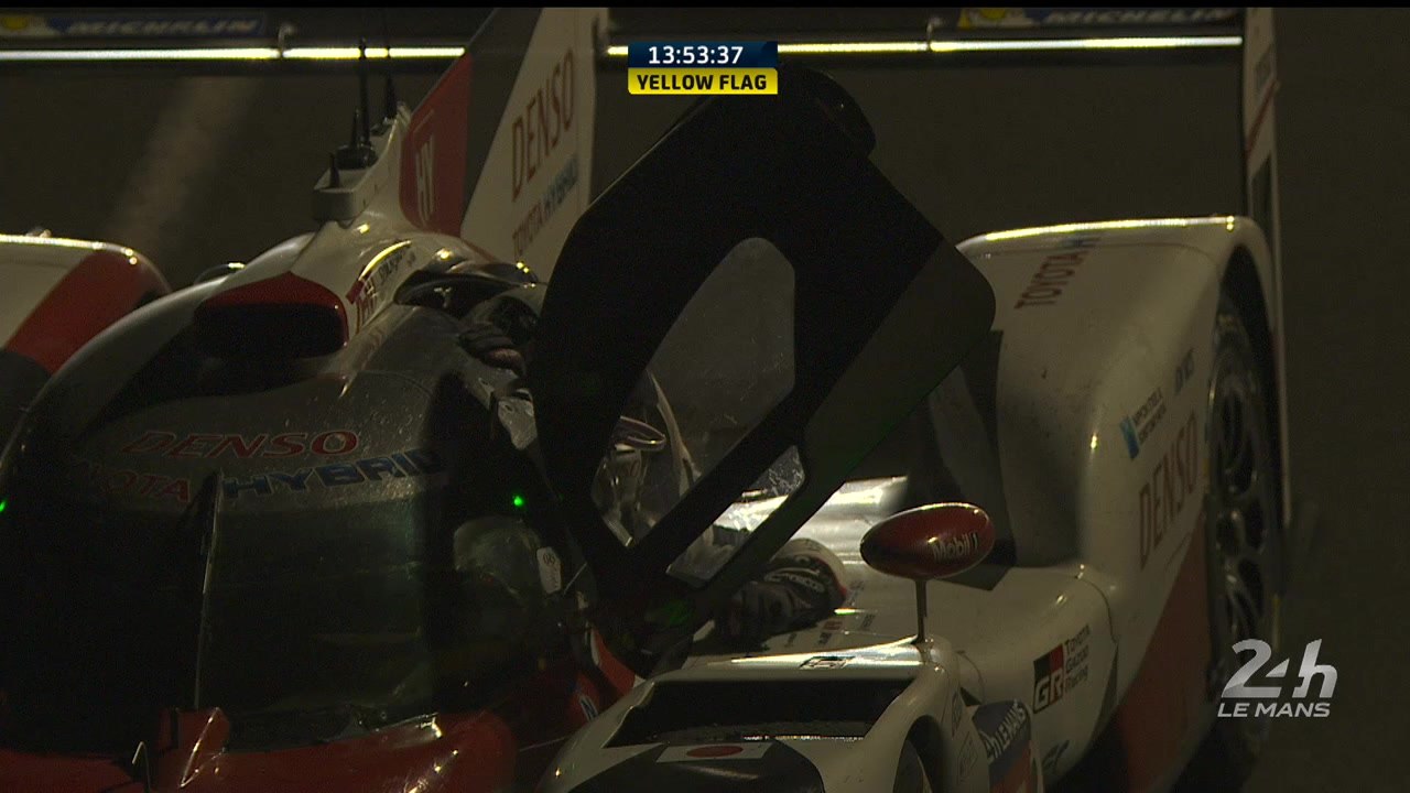 24 Heures du Mans: La Toyota #7 contrainte à l'abandon