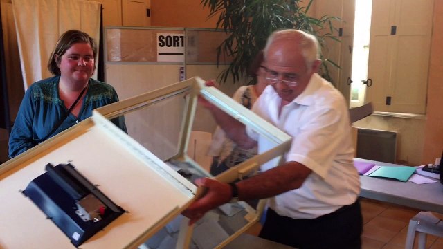 Législatives : le dépouillement débute à Pernes-les-Fontaines