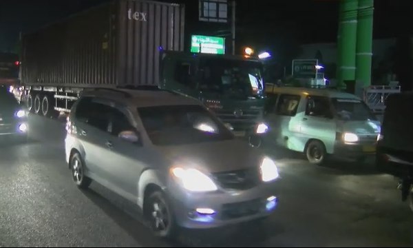 Mulai Dipadati Kendaraan Pemudik, Jalur Pantura Macet