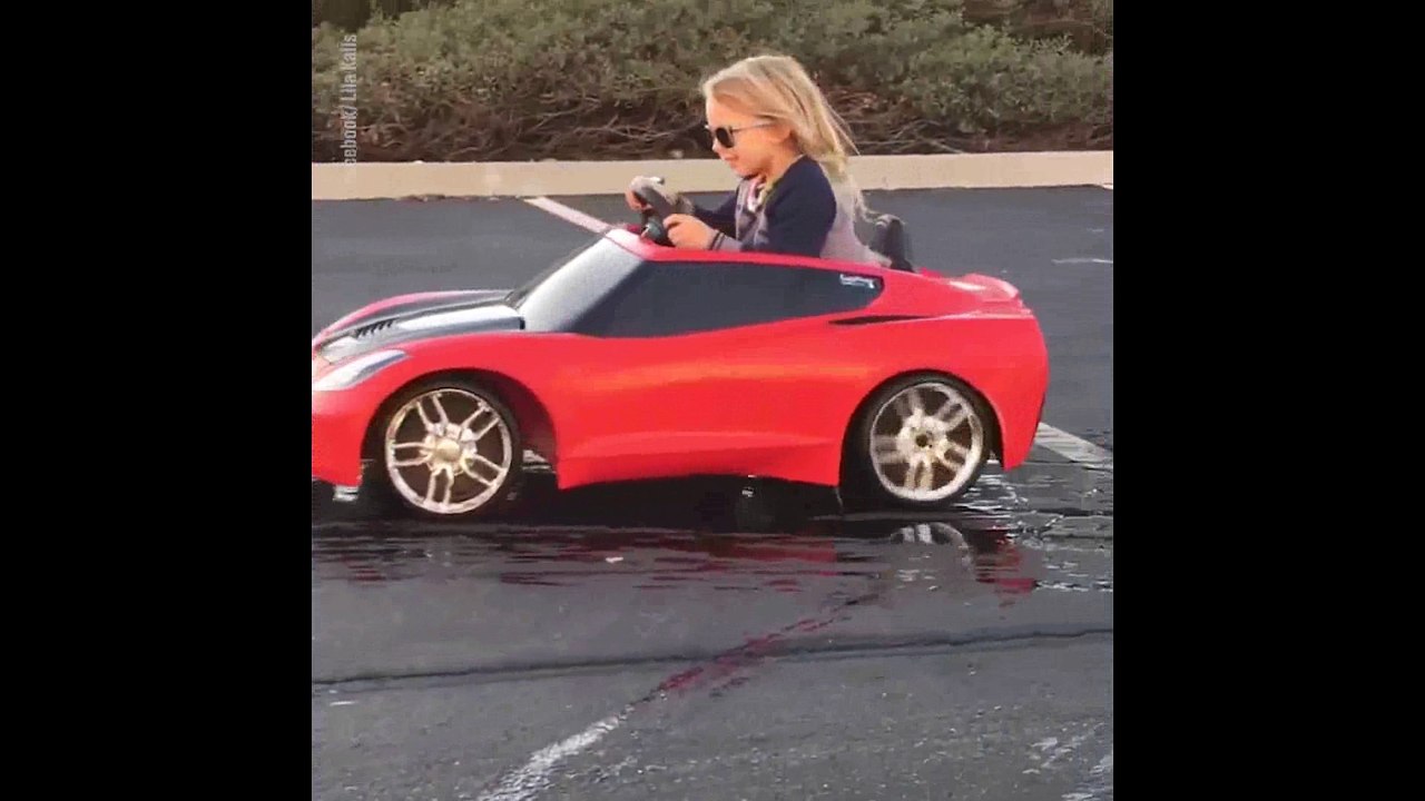 This five year old girl is a drifter - amazing