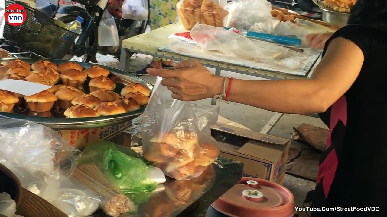 Eggs Cake - Asian Street Food, Fast Food Street in Asia, Cambodian Street food #256