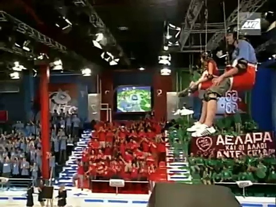 ΑΕΛάρα και οι άλλοι άντε γεια (Η ΑΕΛ είναι έρωτας)-Πανό στο Lost Passenger-ANT1