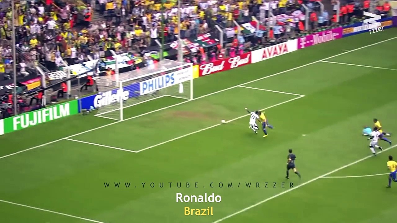 25 Best Skills Vs Goalkeepers ● Hum-iliating Moves