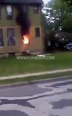 Elle tue un homme de 72 ans en mettant le feu à sa maison