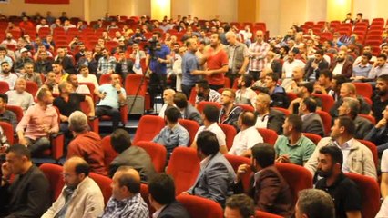 Erzurum'da Gergin Kongre