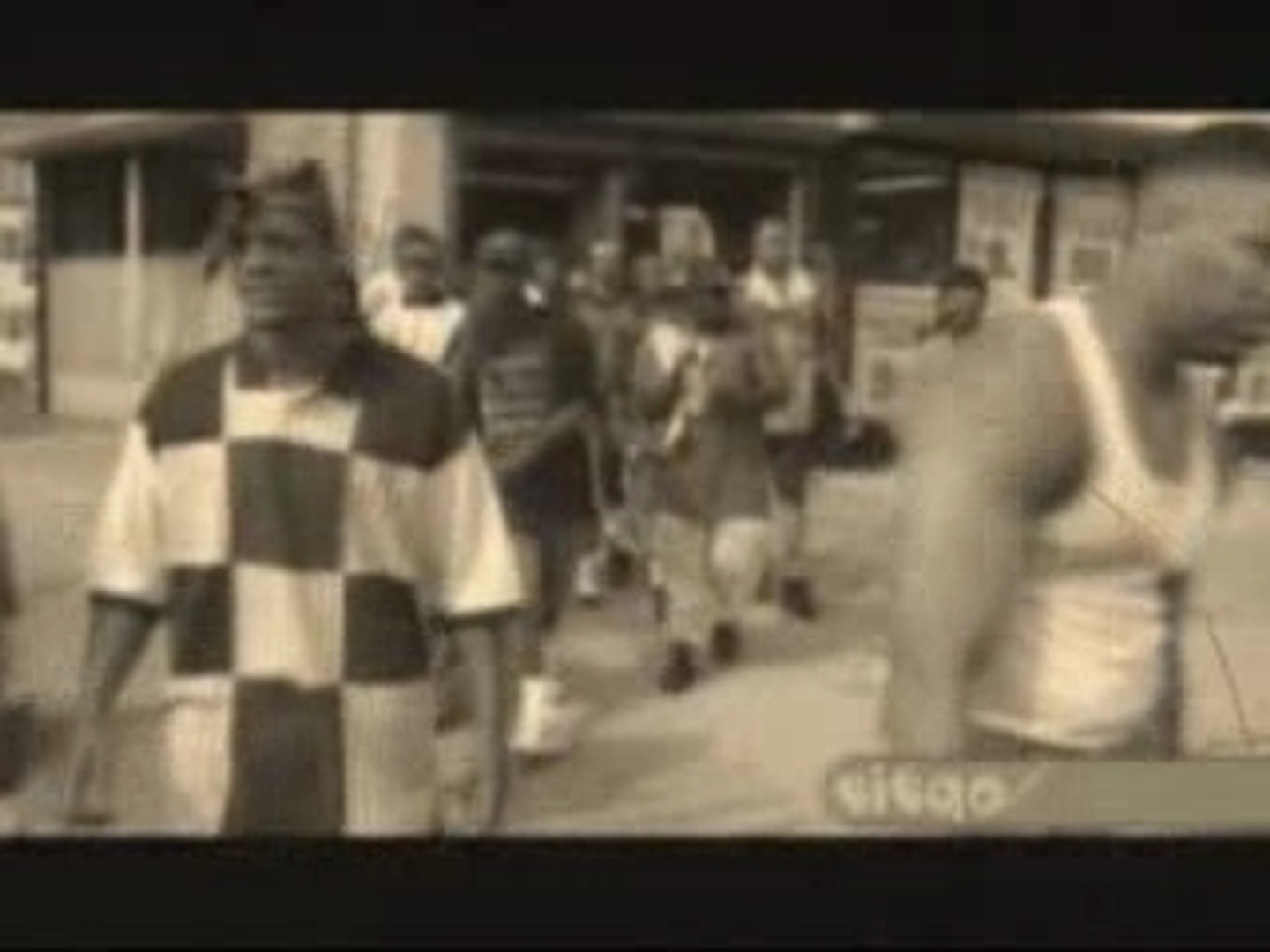 ⁣Akon feat pharell