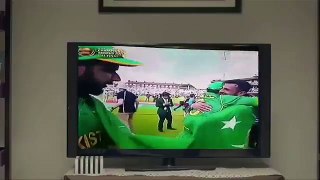 Mauka Mauka Song By Pakistan To Indians after CT2017 Final