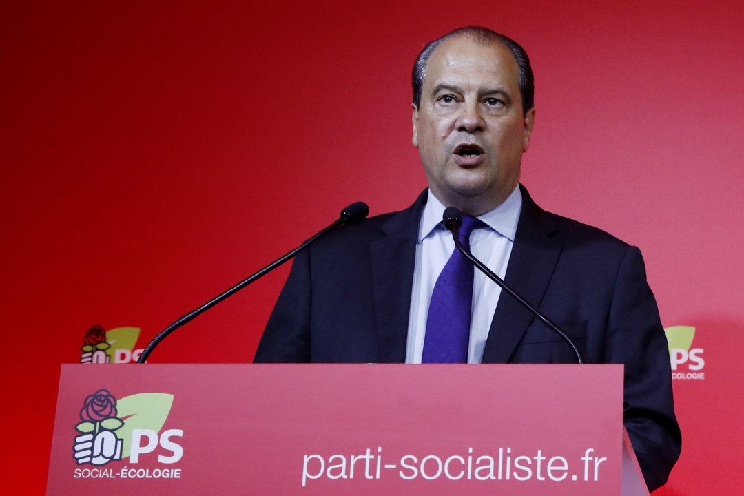 Cambadélis annonce son retrait de la direction du Parti socialiste