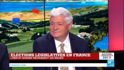 Bruno Gollnish, FN : "C'est un véritable scandale que nous ne puissions pas faire de groupe"