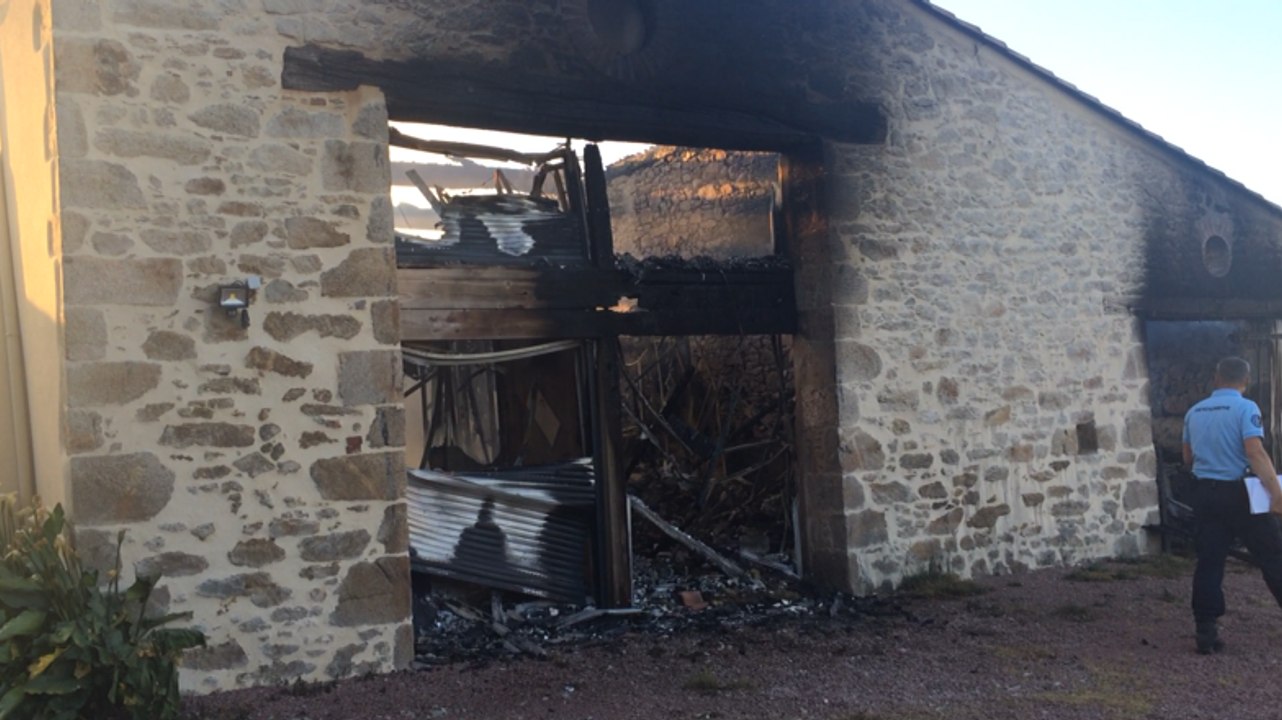 Incendie dans une longère