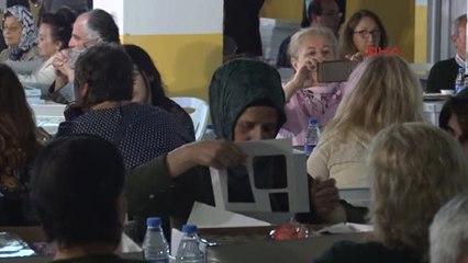 Mahkumlar Için 10 Bin Yardım Kolisi Gönderildi