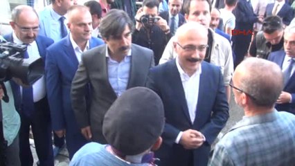 Hakkari Bakan Elvan Yüksekova'da Iftara Katıldı