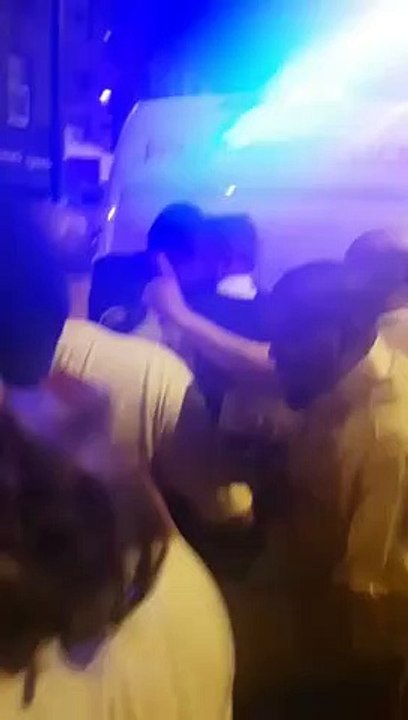 عملية دهس بسيارة منذ قليل في #لندن وتم القبض على الجاني