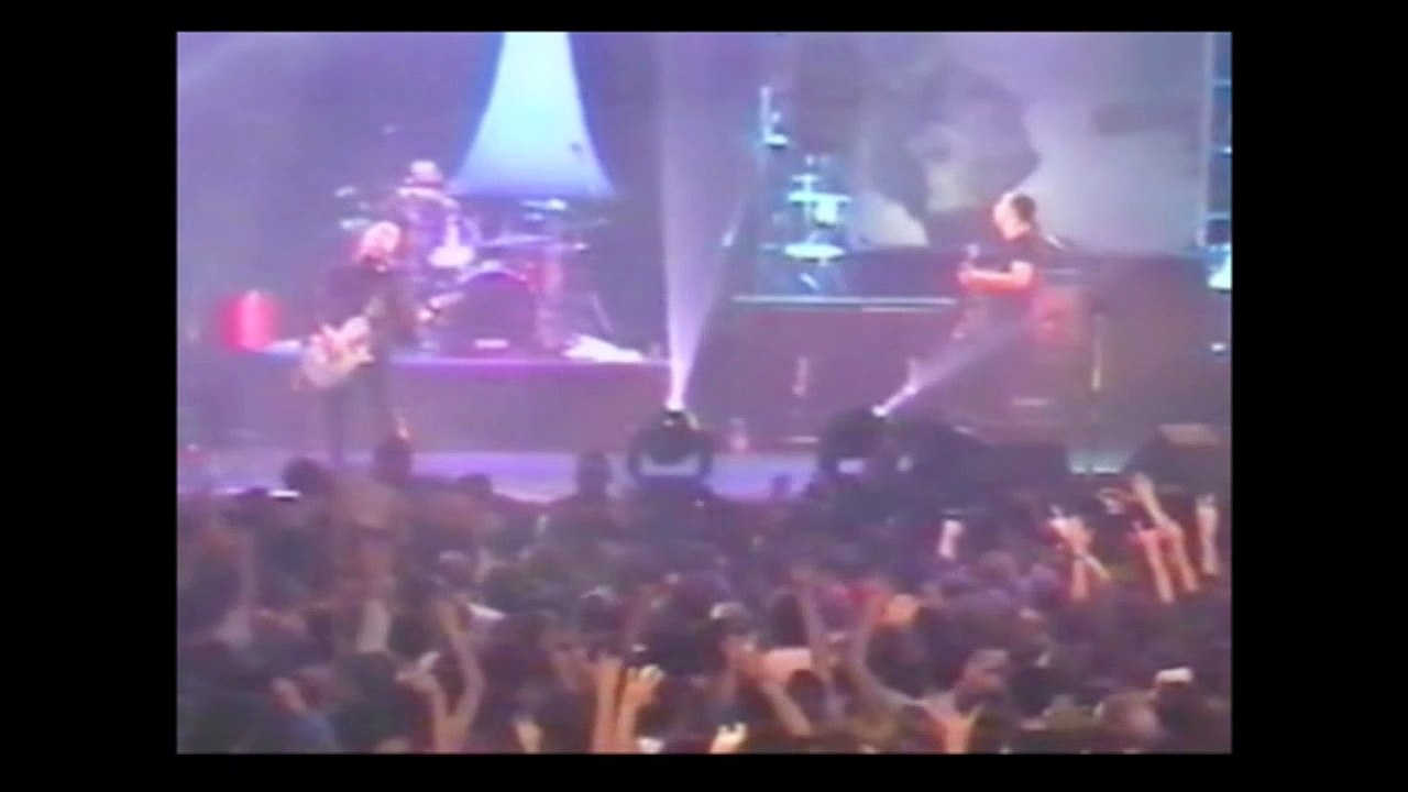 Muse - Cave, Paris Zenith, 10/29/2001