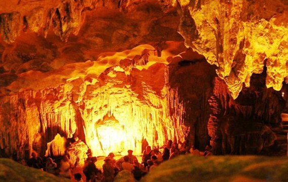 Me Cung Pre-historic Cave - Halong Bay, Vietnam Holidays