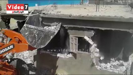 إزالة مبانى وتعديات على مساحة 200 فدان بمطروح