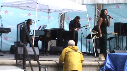 Japan Day NYC 05-14-2017: Che'Nelle - Believe