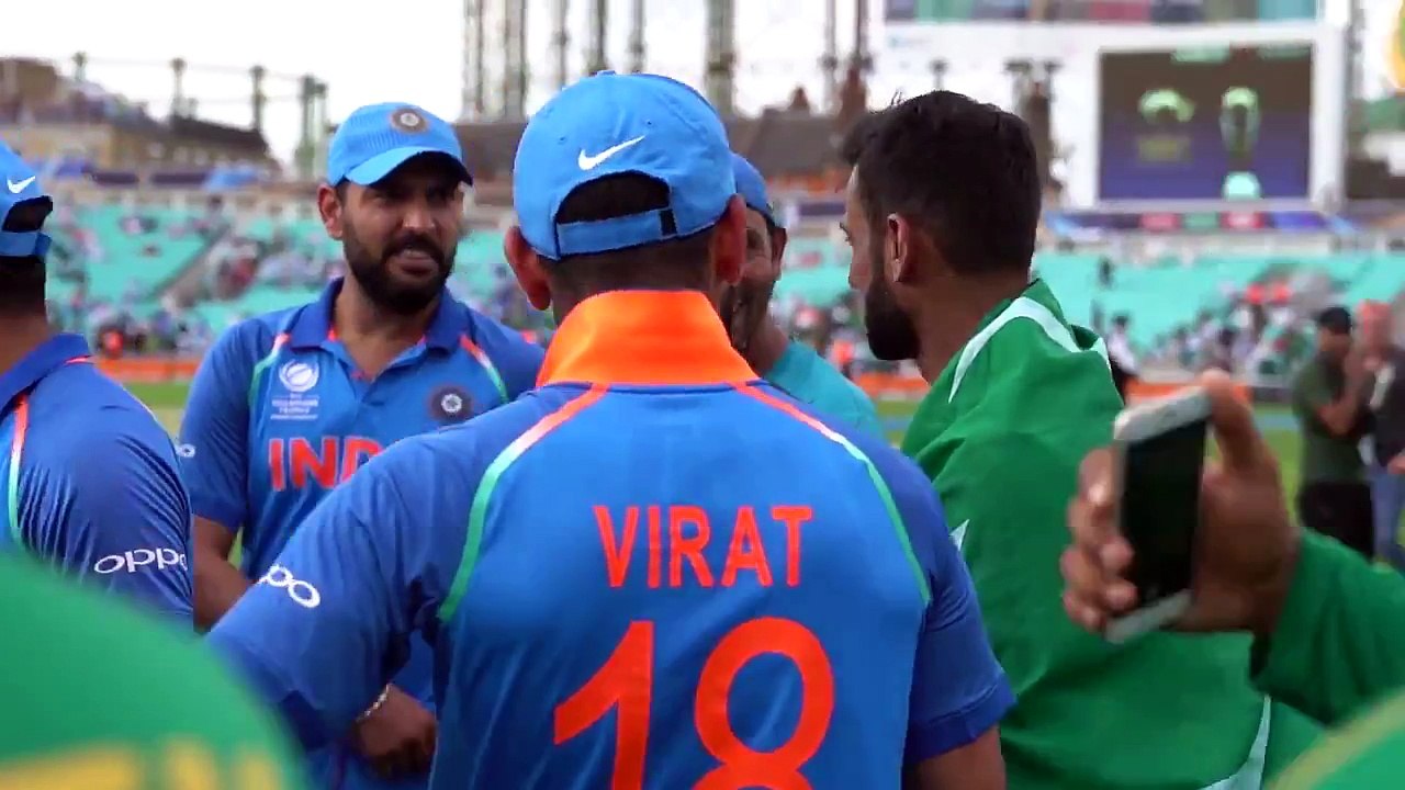 Pakistani players having fun with Indian players after champion trophy final 2017