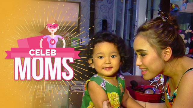 Celeb Moms: Ayu Ting Ting, Bilqis Ikut Bunda Manggung - Episode 18